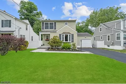 25 2nd Ave, Roseland, NJ 07068 - Photo 3