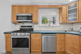 720 Ringwood Ave, Pompton Lakes, NJ 07442 - Photo 11