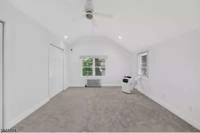 720 Ringwood Ave, Pompton Lakes, NJ 07442 - Photo 15
