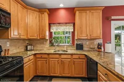 3 Florence Ln, Andover Township, NJ 07860 - Photo 15