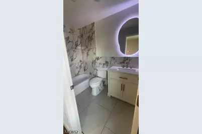 45 New St, East Orange, NJ 07017 - Photo 3