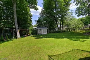 15 Camelot Dr, Mount Olive, NJ 07828 - Photo 23