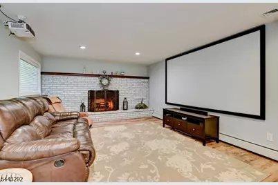 15 Camelot Dr, Mount Olive, NJ 07828 - Photo 17