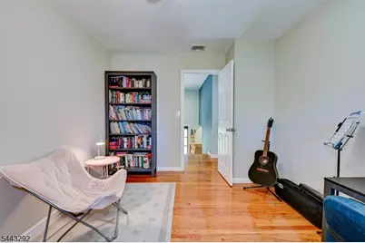 15 Camelot Dr, Mount Olive, NJ 07828 - Photo 9