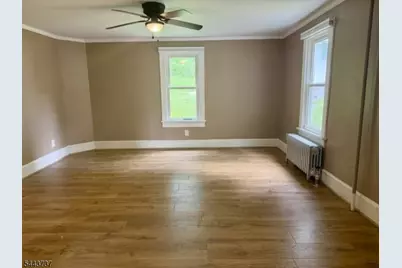 5 Vannatta Pl #2, Belvidere, NJ 07823 - Photo 3