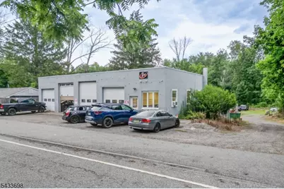 117 Silver Lake Rd, Frelinghuysen Township, NJ 07825 - Photo 17