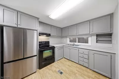 117 Silver Lake Rd, Frelinghuysen Township, NJ 07825 - Photo 11