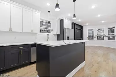 57 Montgomery Ave, Newark, NJ 07108 - Photo 9