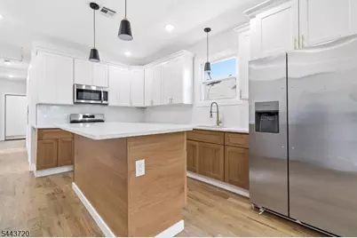 57 Montgomery Ave, Newark, NJ 07108 - Photo 5