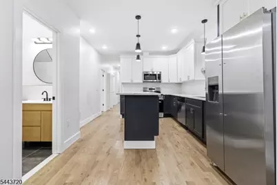 57 Montgomery Ave, Newark, NJ 07108 - Photo 7