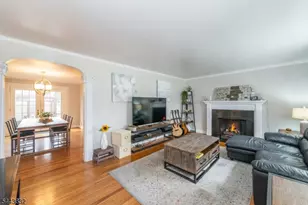 309 Indian Trail, Mountainside, NJ 07092 - Photo 3