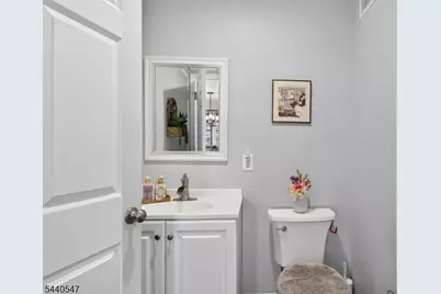 2 Stratford Terrace, Cranford Township, NJ 07016 - Photo 13