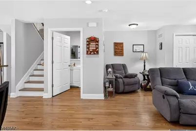 2 Stratford Terrace, Cranford Township, NJ 07016 - Photo 7