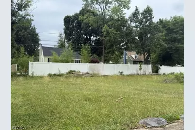 970 Hamilton St, Franklin Township, NJ 08873 - Photo 5