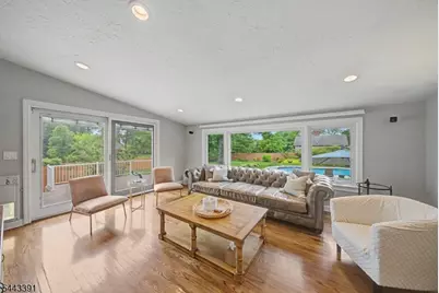 6 Coventry Rd, Livingston, NJ 07039 - Photo 9