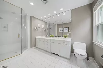 6 Coventry Rd, Livingston, NJ 07039 - Photo 19