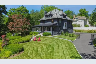 411 N Ridgewood Rd, South Orange, NJ 07079 - Photo 1