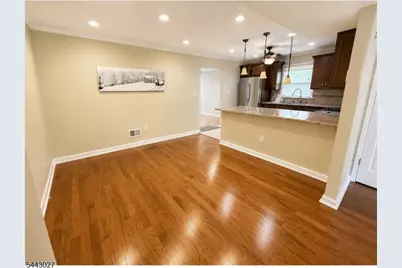 14 Yarmouth Ct, Scotch Plains Township, NJ 07076 - Photo 7