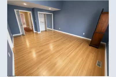 14 Yarmouth Ct, Scotch Plains Township, NJ 07076 - Photo 3