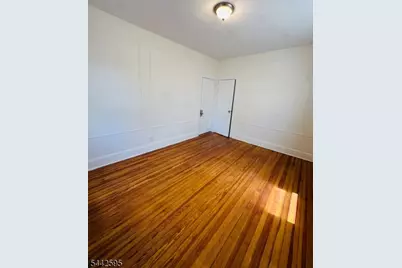 185 Columbia Ave #2, Irvington, NJ 07111 - Photo 5
