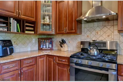 66 Boulevard, Pequannock Township, NJ 07440 - Photo 17