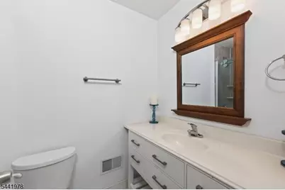 262 Prospect Ave, Dunellen, NJ 08812 - Photo 15