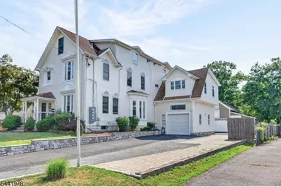 262 Prospect Ave, Dunellen, NJ 08812 - Photo 1