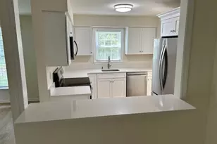 87 Junco Ct, Readington, NJ 08887 - Photo 1