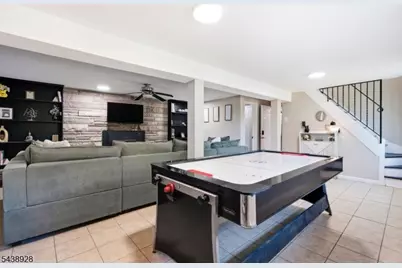 47 Summit Rd, Hamburg, NJ 07419 - Photo 17