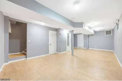 14 Essex St, Nutley, NJ 07110 - Photo 21