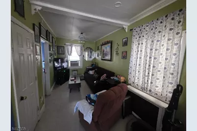 32 Marconi St, Clifton, NJ 07013 - Photo 3
