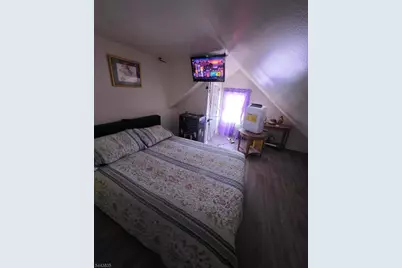 32 Marconi St, Clifton, NJ 07013 - Photo 5