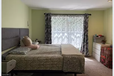 326 Winthrop Dr, Nutley, NJ 07110 - Photo 11