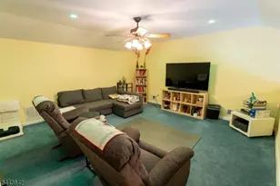 326 Winthrop Dr, Nutley, NJ 07110 - Photo 19
