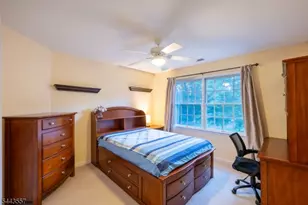 7 Stone Mountain Ct, Montgomery Township, NJ 08558 - Photo 21