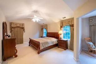 7 Stone Mountain Ct, Montgomery Township, NJ 08558 - Photo 17