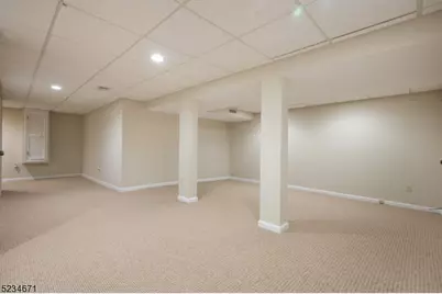 18 Guilford Ct, Parsippany, NJ 07950 - Photo 27