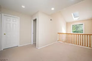 18 Guilford Ct, Parsippany, NJ 07950 - Photo 17