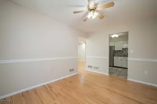 18 Guilford Ct, Parsippany, NJ 07950 - Photo 11