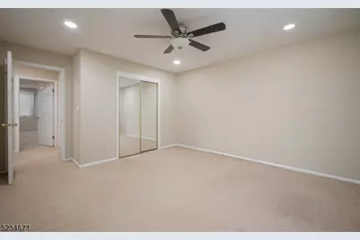 18 Guilford Ct, Parsippany, NJ 07950 - Photo 23