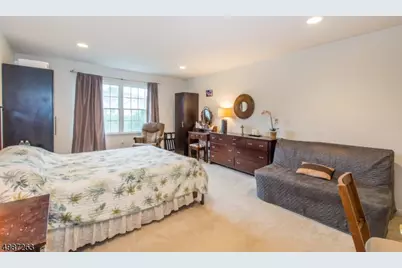 30 Emily Pl, Parsippany, NJ 07054 - Photo 15