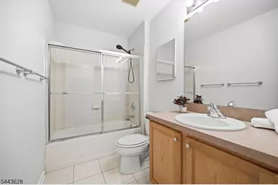 575 Coventry Dr, Nutley, NJ 07110 - Photo 35