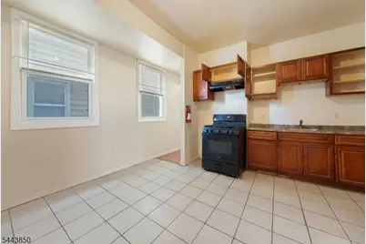 46 Seymour Ave, Newark, NJ 07108 - Photo 11