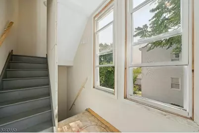 46 Seymour Ave, Newark, NJ 07108 - Photo 37
