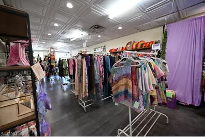 543 Bloomfield Ave, Montclair, NJ 07042 - Photo 15