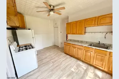 4A Swaine Pl, West Orange Township, NJ 07052 - Photo 3