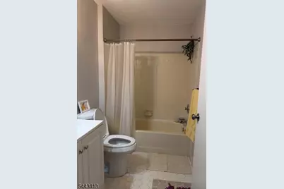 2209 Vroom Dr, Bridgewater, NJ 08807 - Photo 5