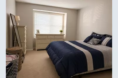 2209 Vroom Dr, Bridgewater, NJ 08807 - Photo 9