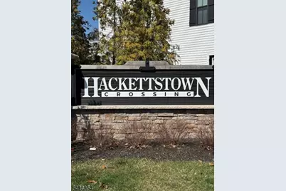 106 E Stiger St, Hackettstown, NJ 07840 - Photo 33