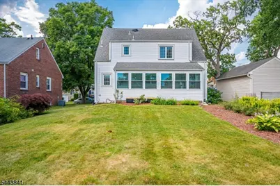 289 Hazel Pl, Union Township, NJ 07083 - Photo 23
